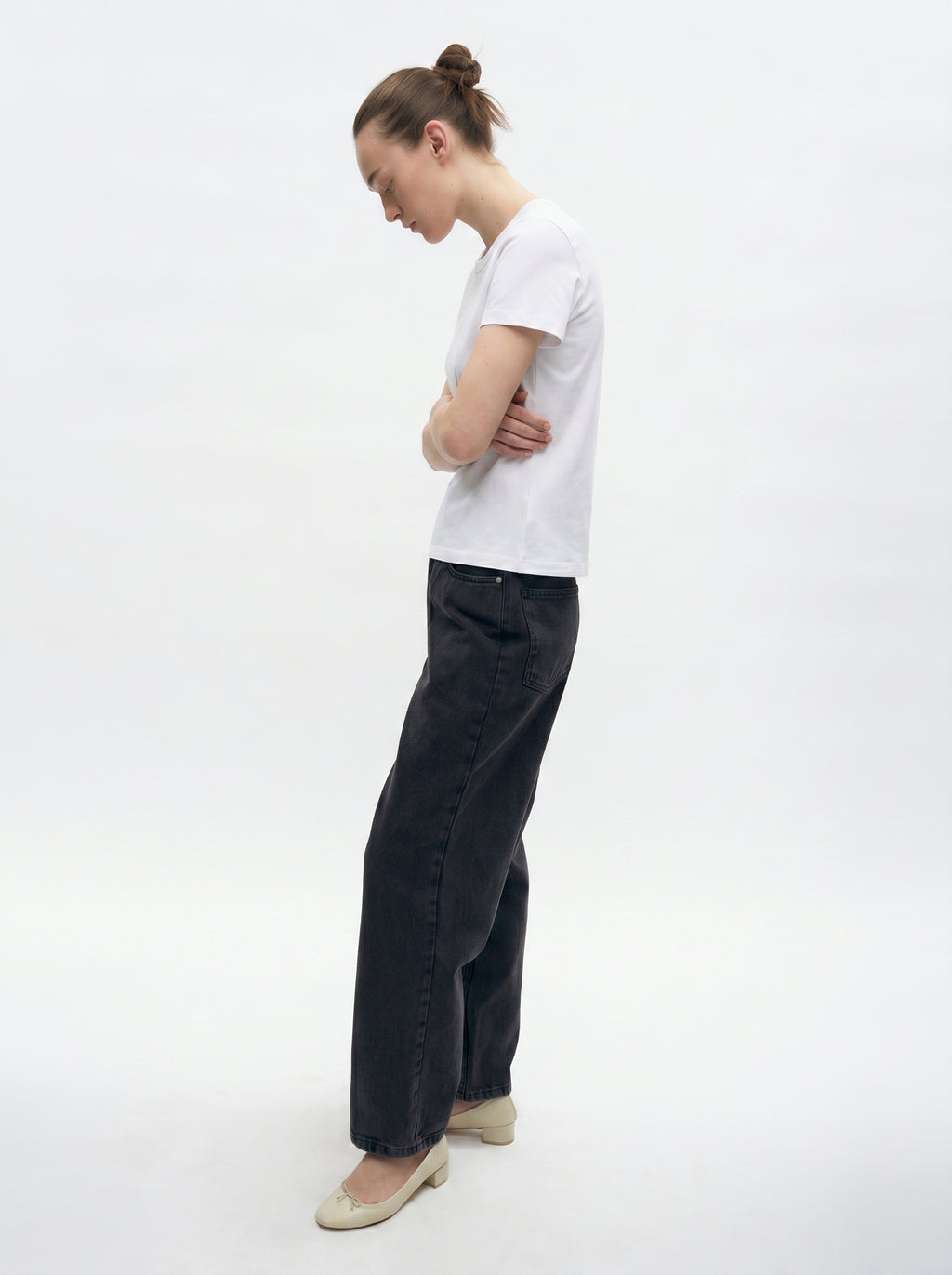 WOMEN'S REGULAR SHORT SLEEVE T-Shirt _ 140gsm / 4.13oz