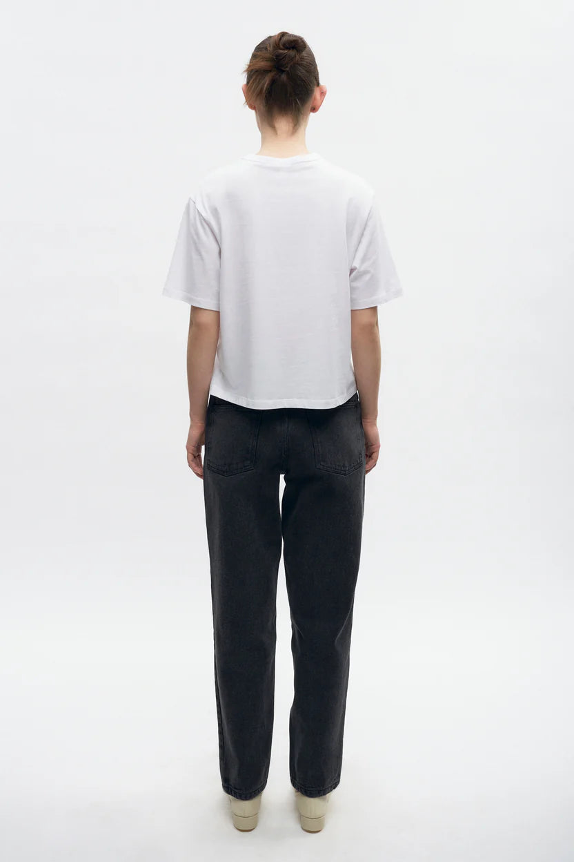 WOMEN'S REGULAR SHORT SLEEVE T-Shirt _ 140gsm / 4.13oz
